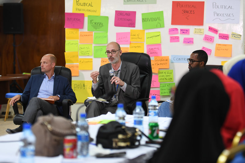 Goerge Conway (right), the Deputy UN Secretary-General’s Special Representative for Somalia, and UN Resident and Humanitarian Coordinator, speaks during a dialogue organised by the world body for youth in Mogadishu, aimed to empower them to participate in